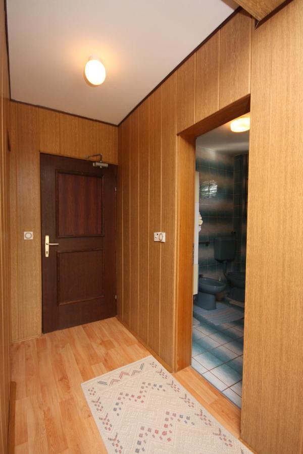 Apartment Lopar 10402A Exteriör bild